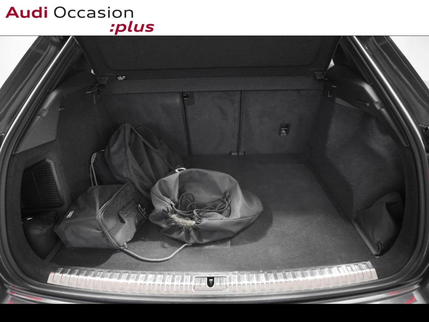 Voitures occasions Audi Q3 S line Paris