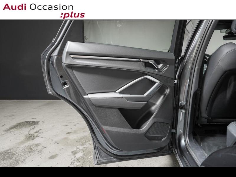 Voitures occasions Audi Q3 S line Paris