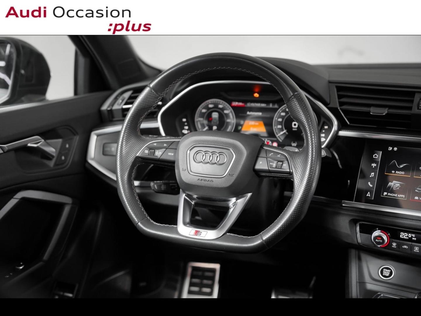 Voitures occasions Audi Q3 S line Paris