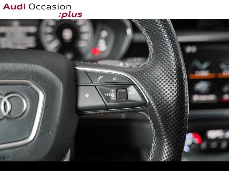 Voitures occasions Audi Q3 S line Paris