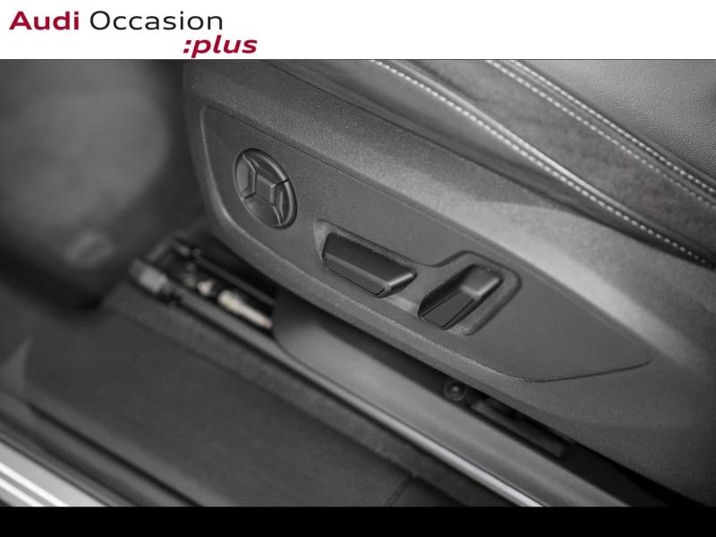 Voitures occasions Audi Q3 Sportback S line Paris