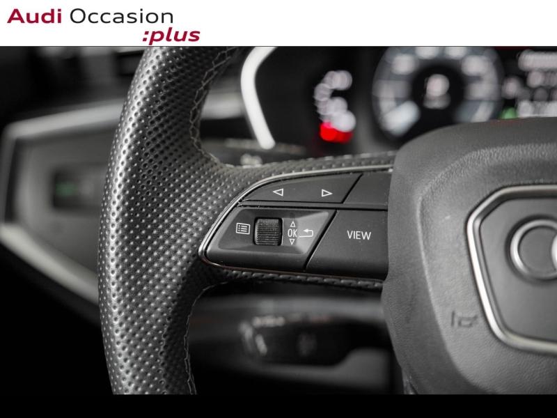 Voitures occasions Audi Q3 S line Paris