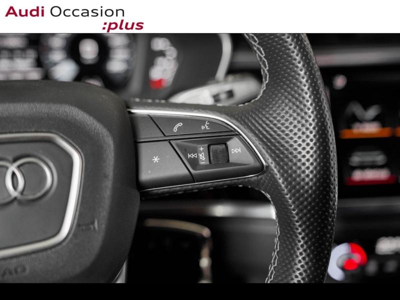 Voitures occasions Audi Q3 S line Paris