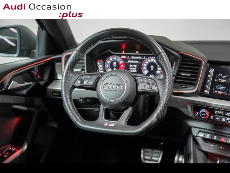 Voitures occasions Audi A1 Sportback S line Paris