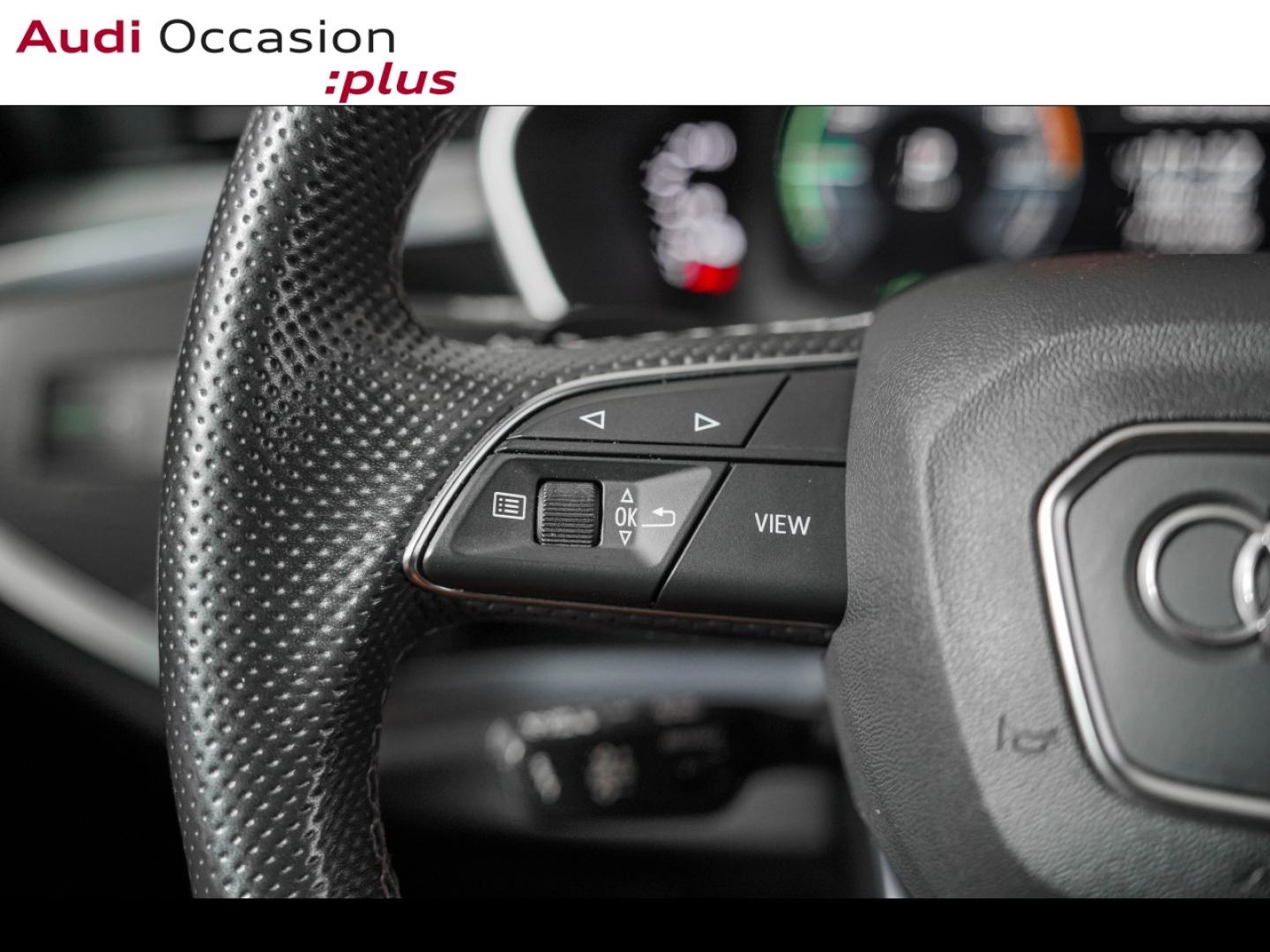 Voitures occasions Audi Q3 Sportback S line Paris