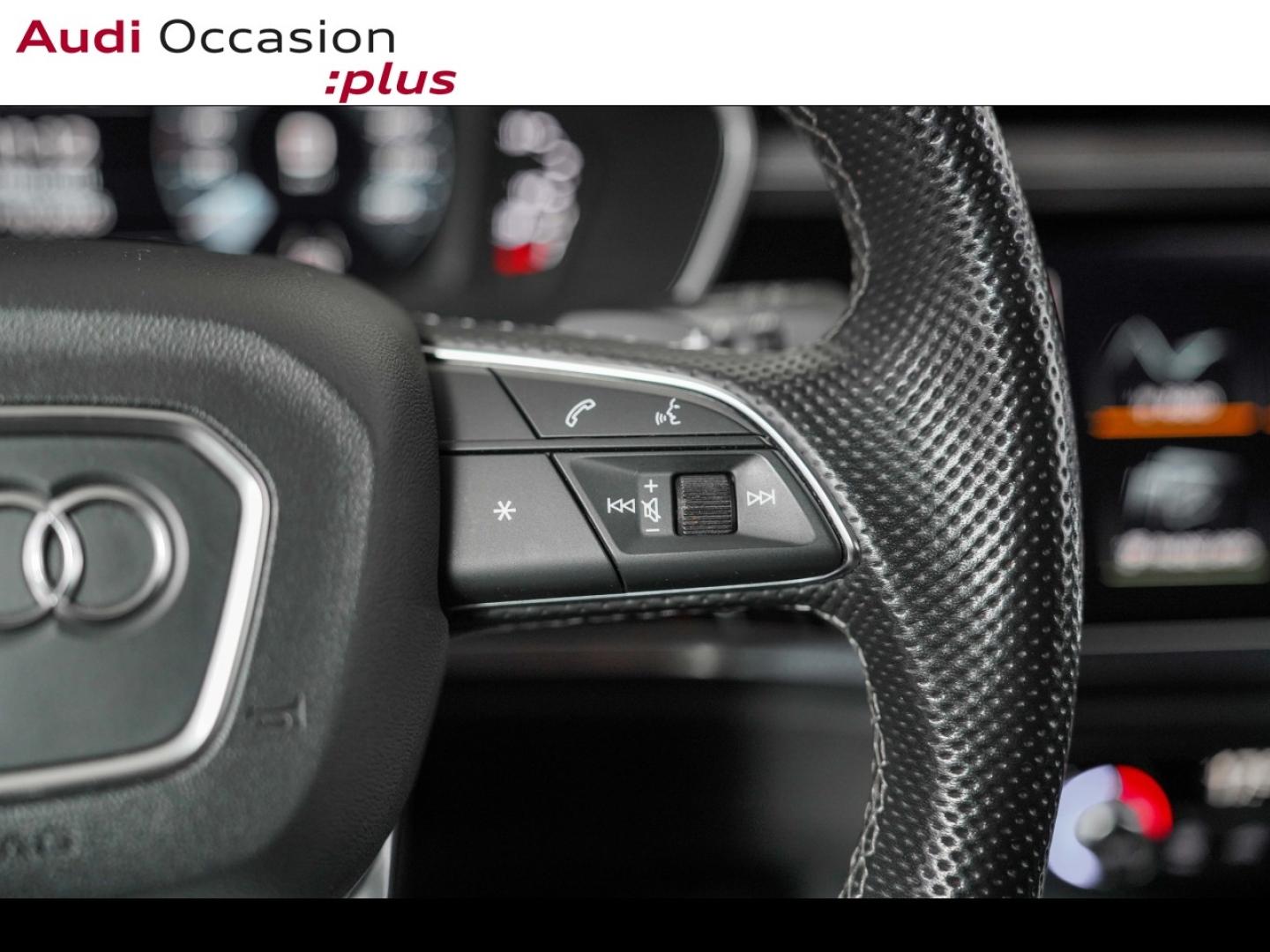 Voitures occasions Audi Q3 Sportback S line Paris