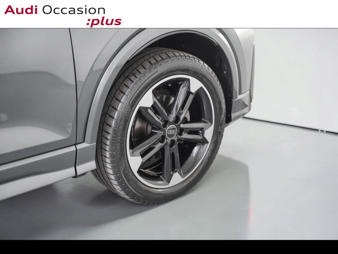 Voitures occasions Audi Q2 S line Paris