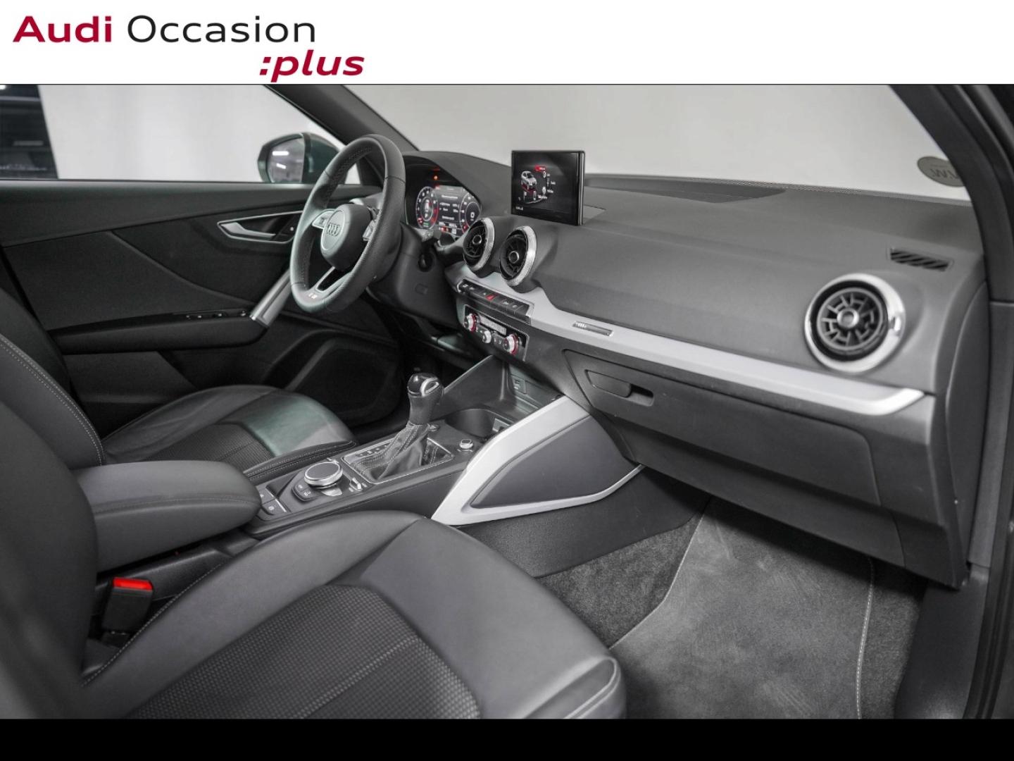 Voitures occasions Audi Q2 S line Paris