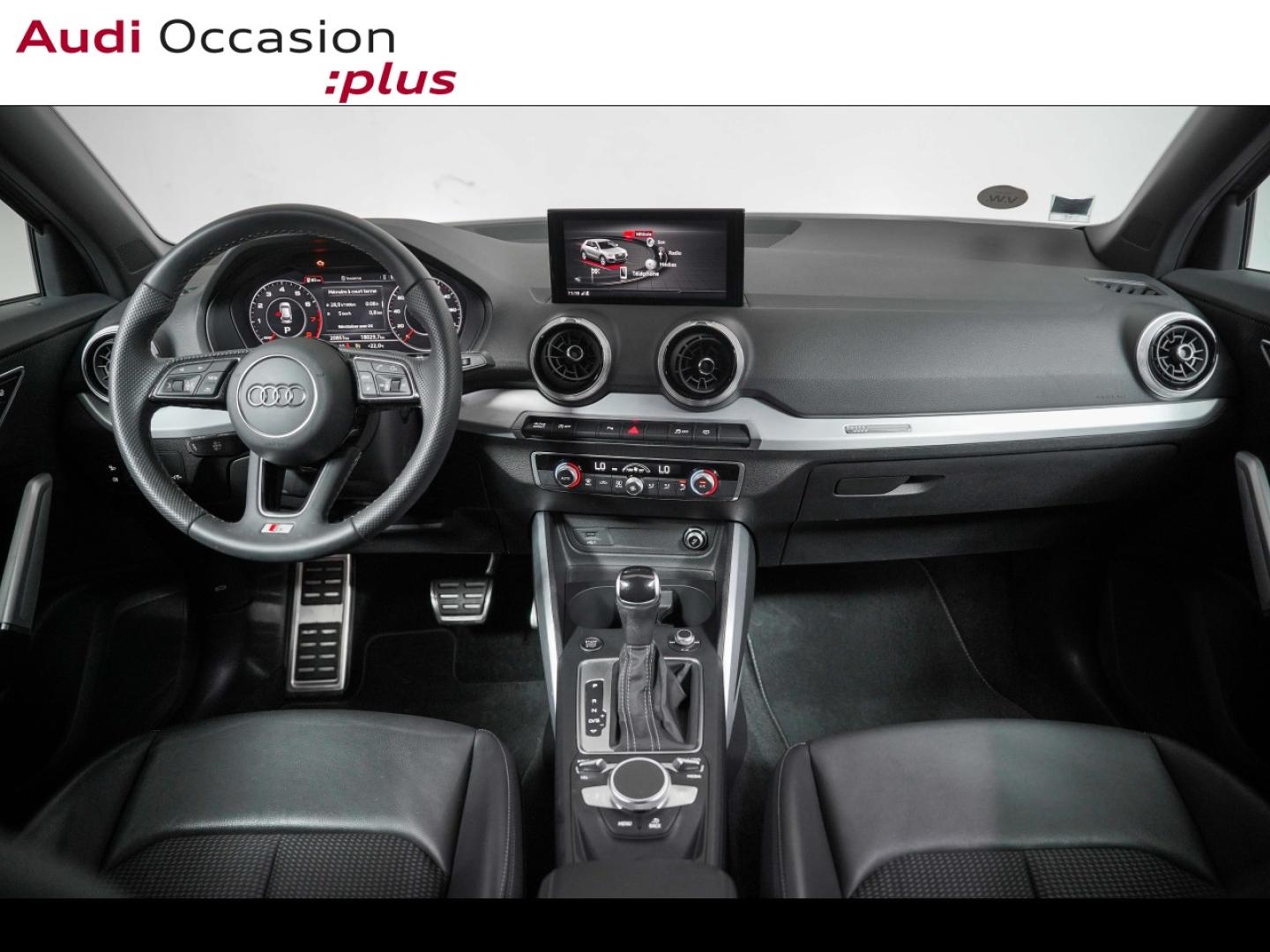 Voitures occasions Audi Q2 S line Paris