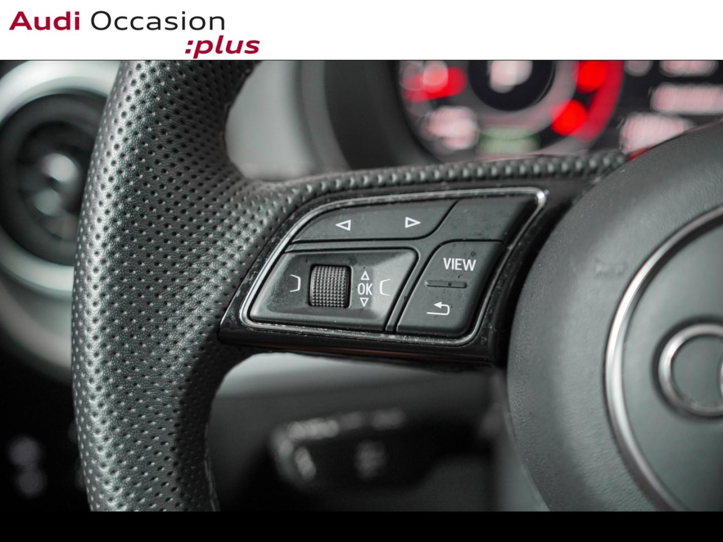 Voitures occasions Audi Q2 S line Paris