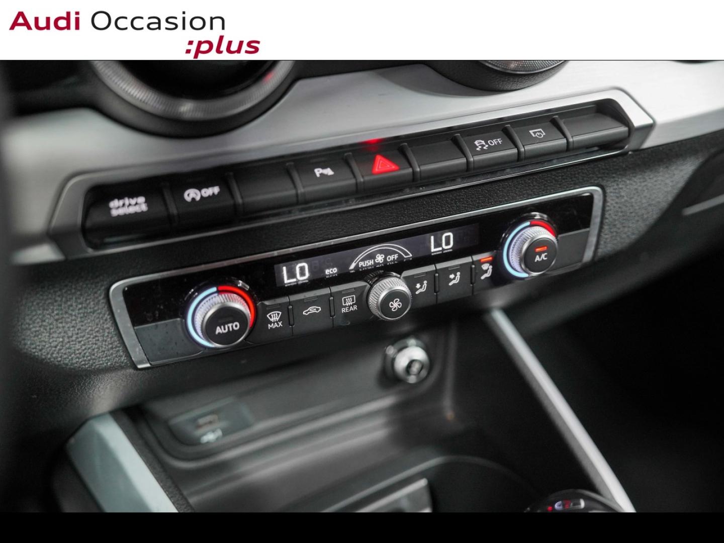 Voitures occasions Audi Q2 S line Paris