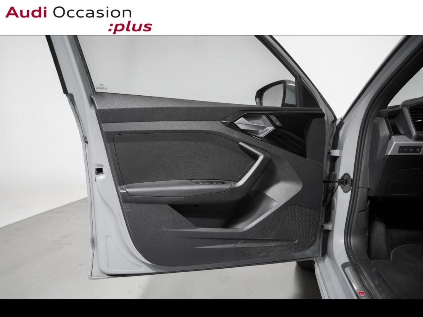 Voitures occasions Audi A1 Sportback S line Paris