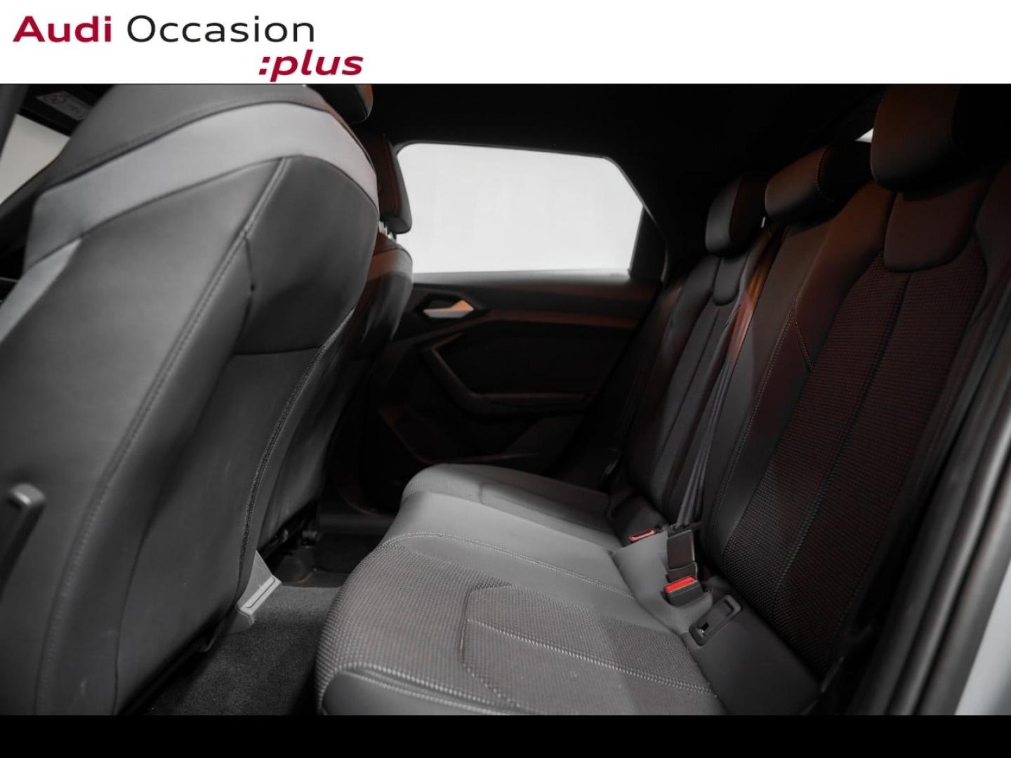Voitures occasions Audi A1 Sportback S line Paris