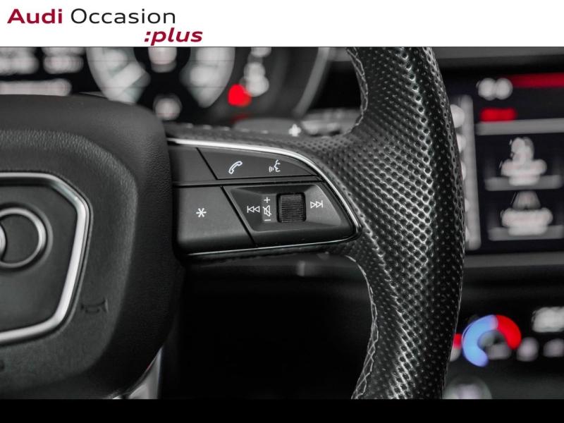 Voitures occasions Audi Q3 Sportback S line Paris