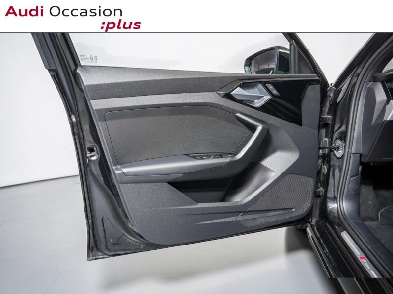 Voitures occasions Audi A1 Sportback S line Paris