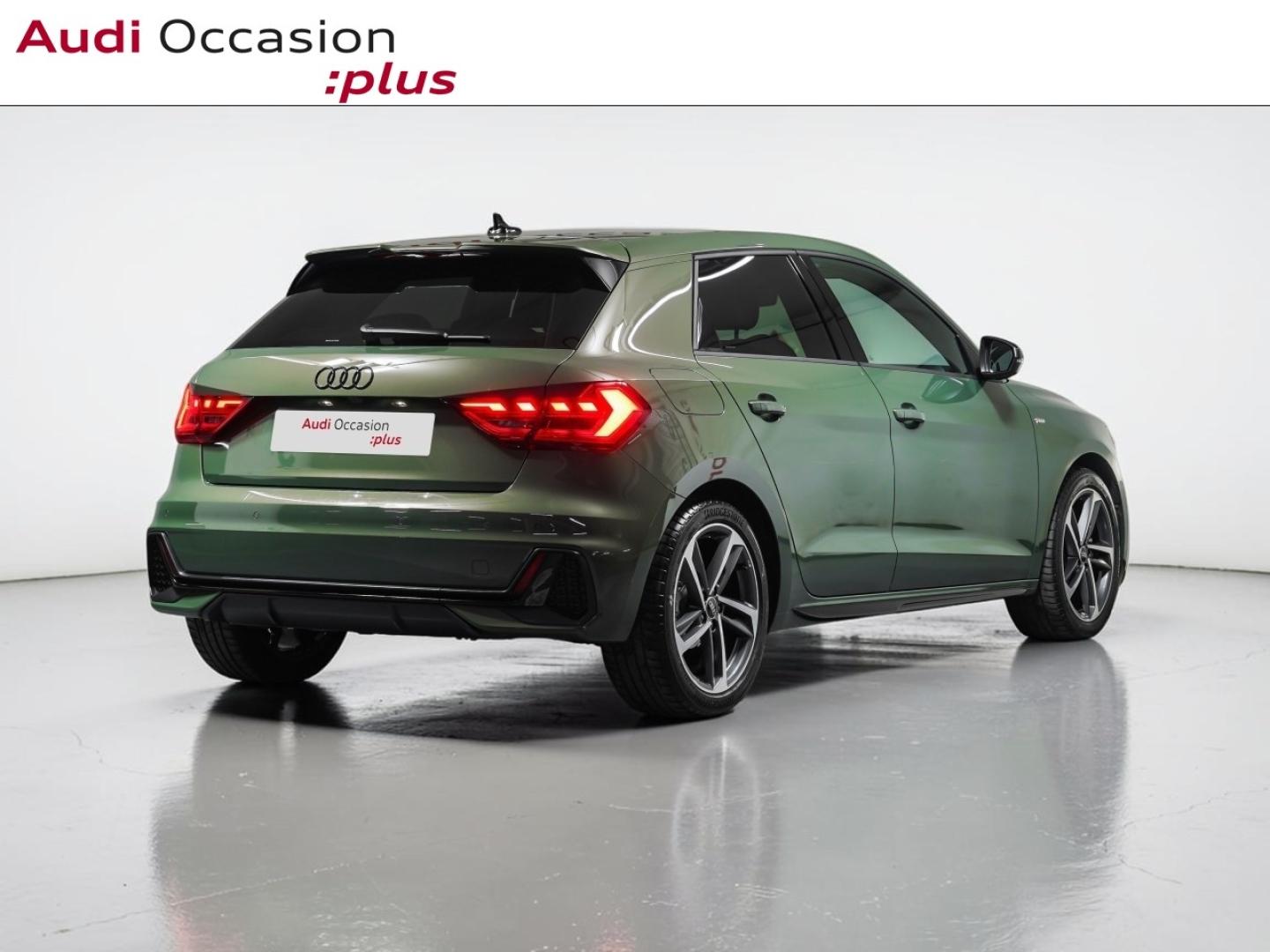 Voitures occasions Audi A1 Sportback Black Edition Paris
