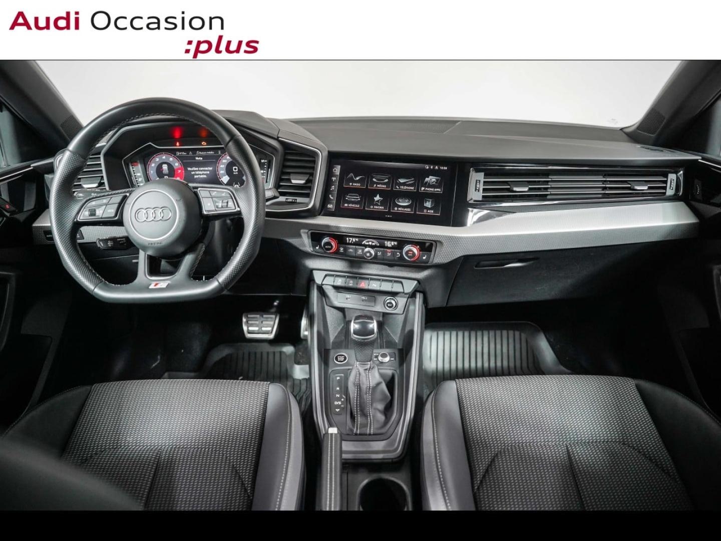 Voitures occasions Audi A1 Sportback Black Edition Paris