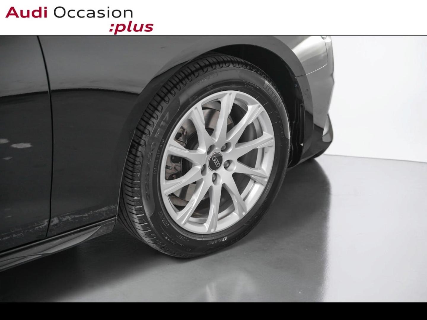 Voitures occasions Audi A4 Avant Business Executive Paris