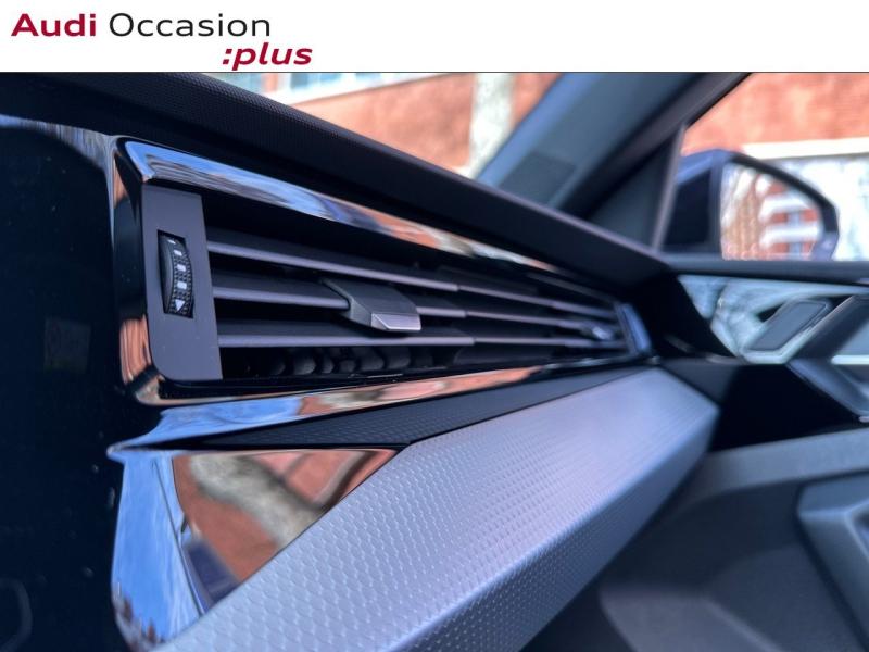 Voitures occasions Audi A1 Sportback S line Paris