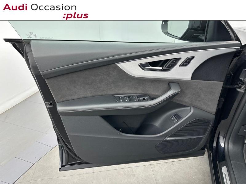 Voitures occasions Audi Q8 Compétition Paris