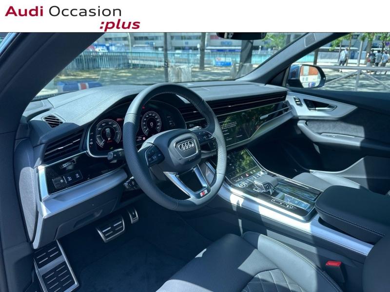Voitures occasions Audi Q8 S line Paris