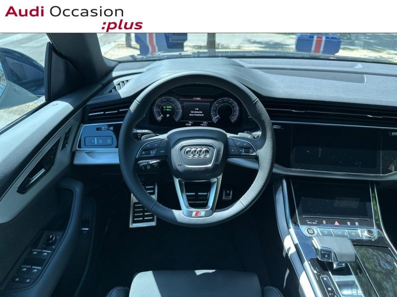 Voitures occasions Audi Q8 S line Paris