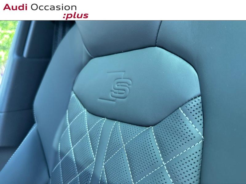 Voitures occasions Audi Q8 S line Paris