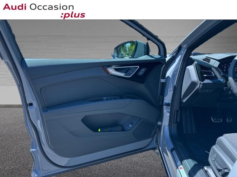 Voitures occasions Audi Q4 Sportback e-tron S line Paris
