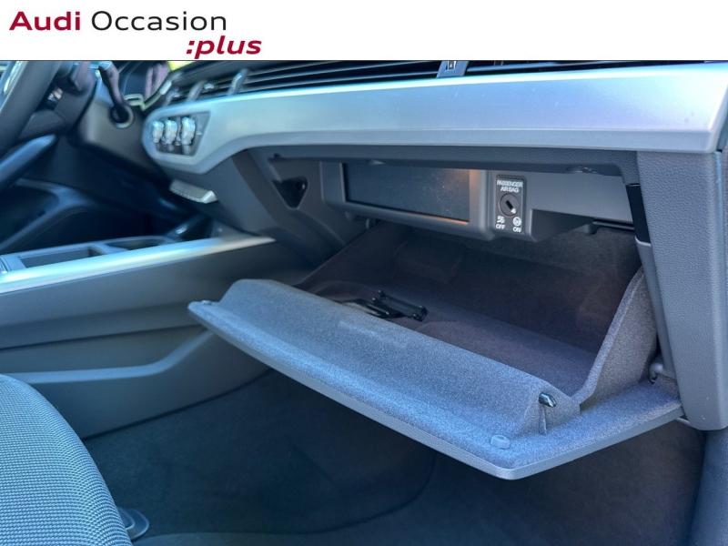 Voitures occasions Audi A4 Avant Business Executive Paris