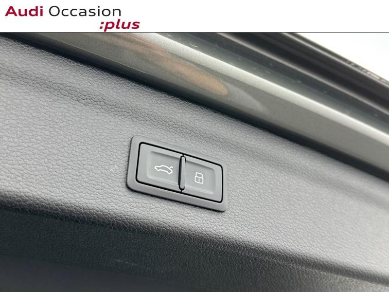 Voitures occasions Audi Q3 S line Paris