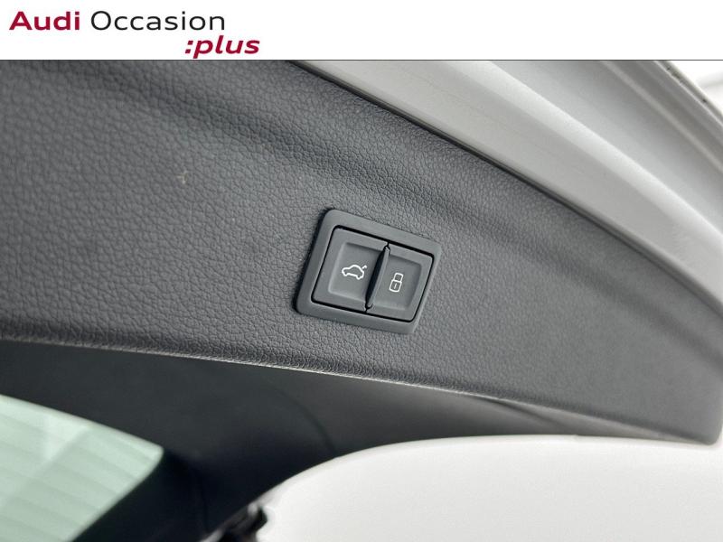 Voitures occasions Audi Q3 S line Paris