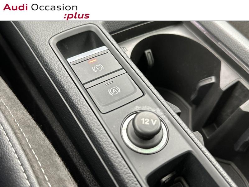 Voitures occasions Audi Q3 S line Paris