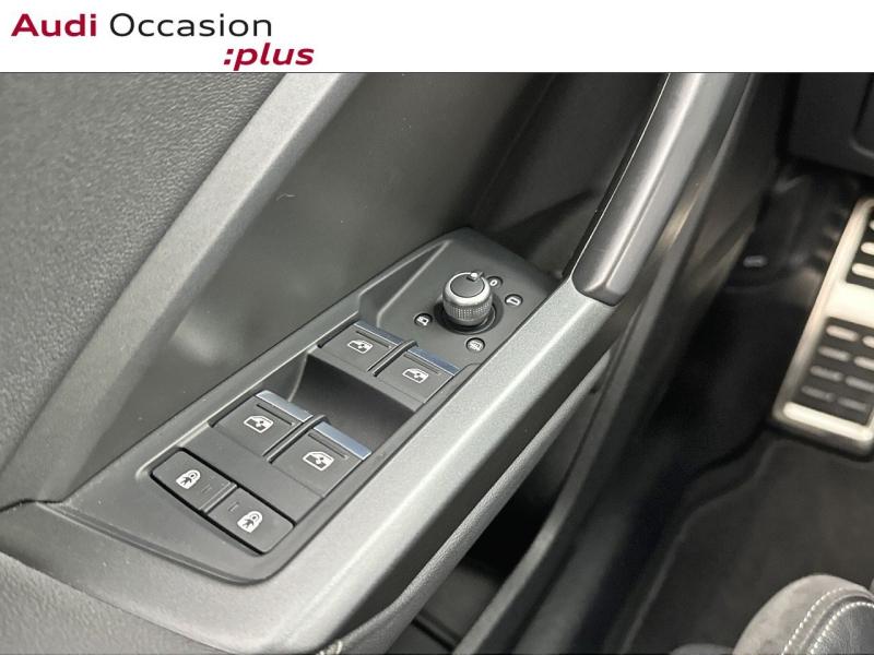 Voitures occasions Audi Q3 S line Paris