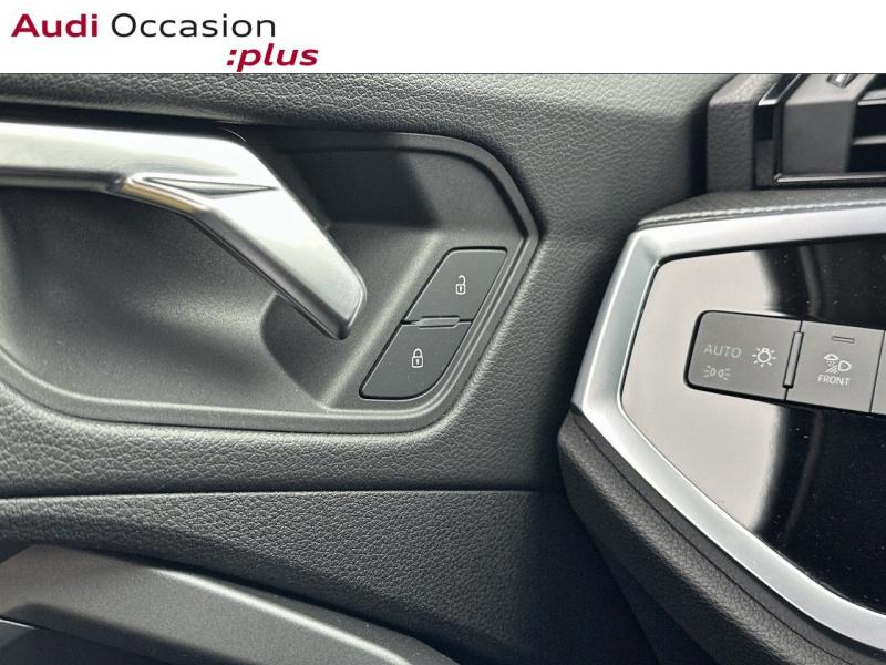 Voitures occasions Audi Q3 S line Paris