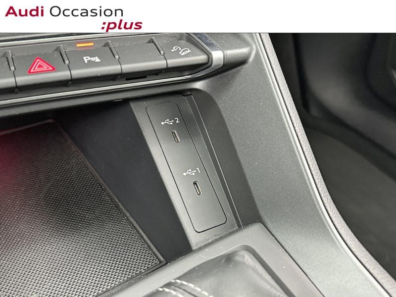Voitures occasions Audi Q3 S line Paris