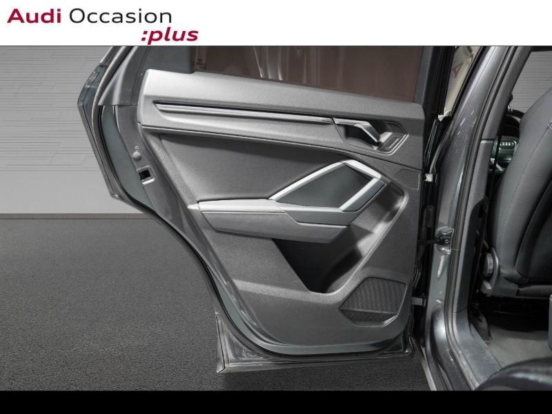 Voitures occasions Audi Q3 Sportback S line Paris