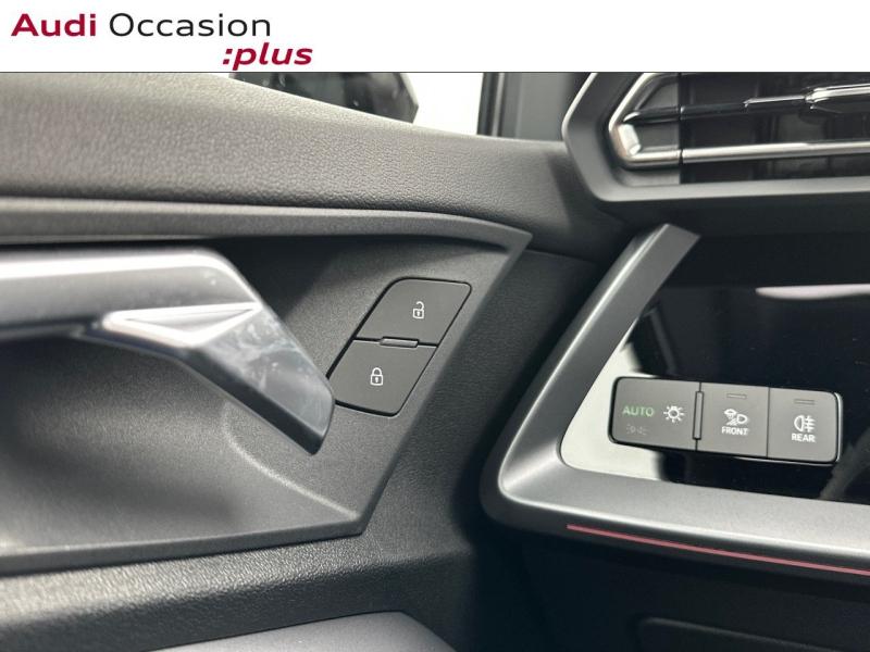 Voitures occasions Audi A3 Sportback S line Paris