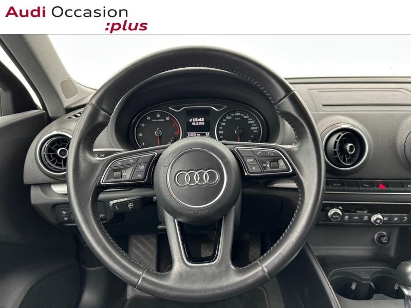 Voitures occasions Audi A3 Business line Paris