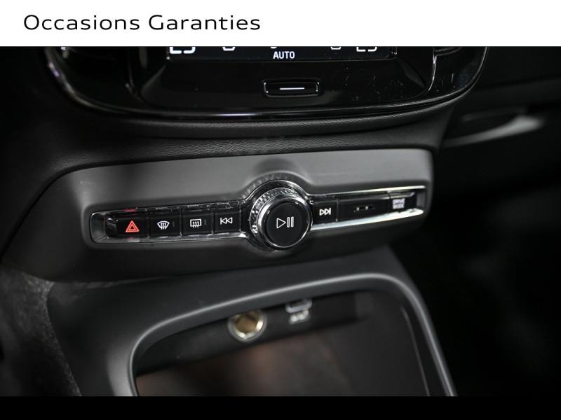 Voitures occasions VOLVO XC40 Inscription Luxe Paris