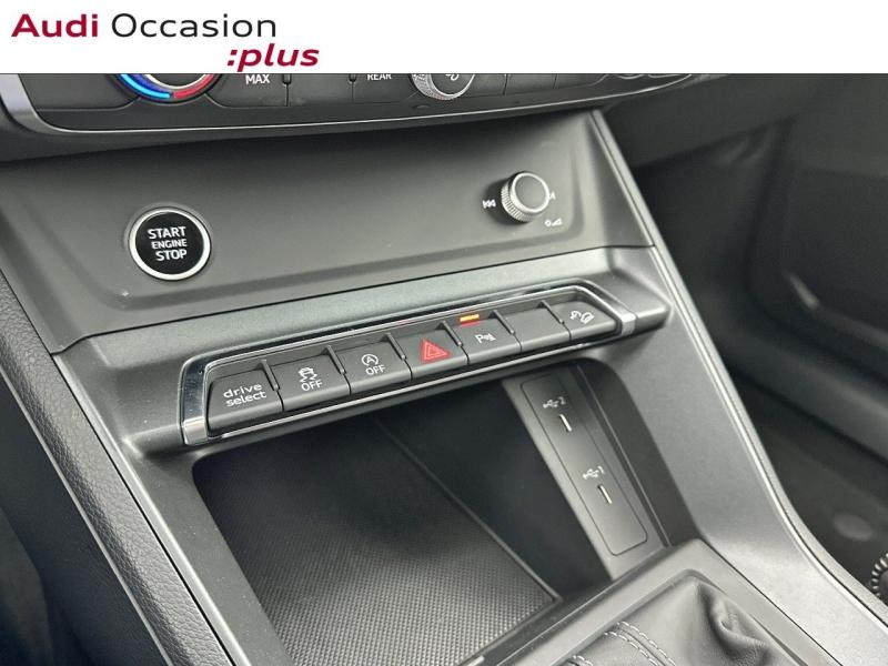Voitures occasions Audi Q3 Sportback S line Paris