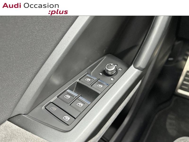 Voitures occasions Audi Q3 Sportback S line Paris