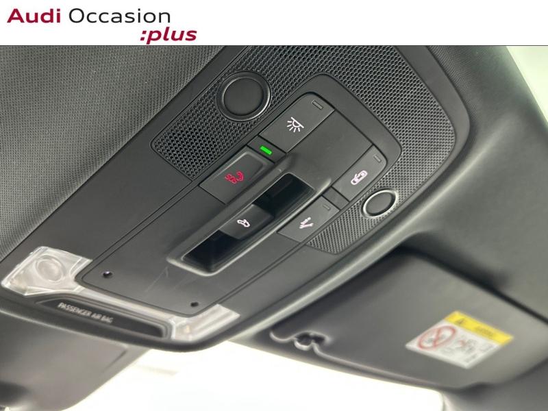 Voitures occasions Audi Q3 Sportback S line Paris