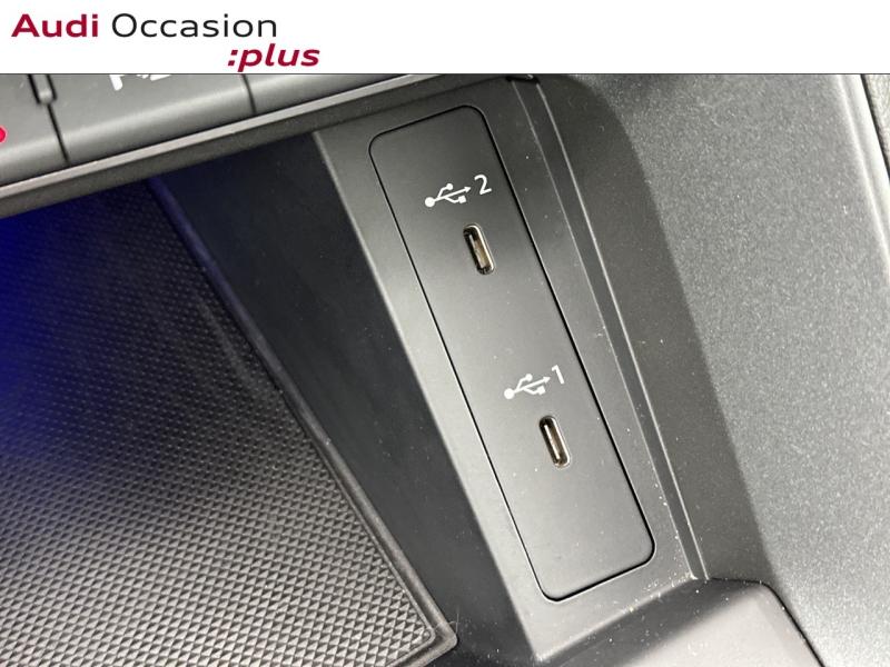 Voitures occasions Audi Q3 Sportback S line Paris