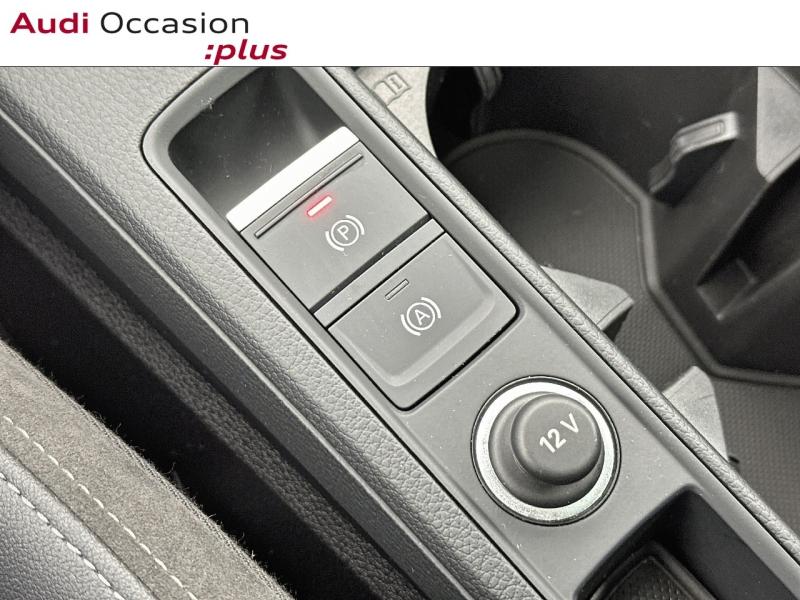 Voitures occasions Audi Q3 Sportback S line Paris