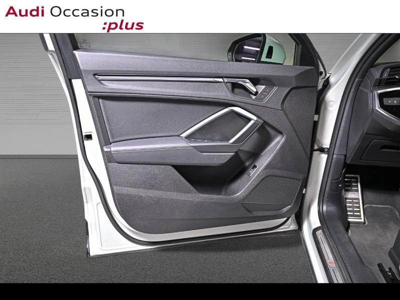 Voitures occasions Audi Q3 Sportback S line Paris