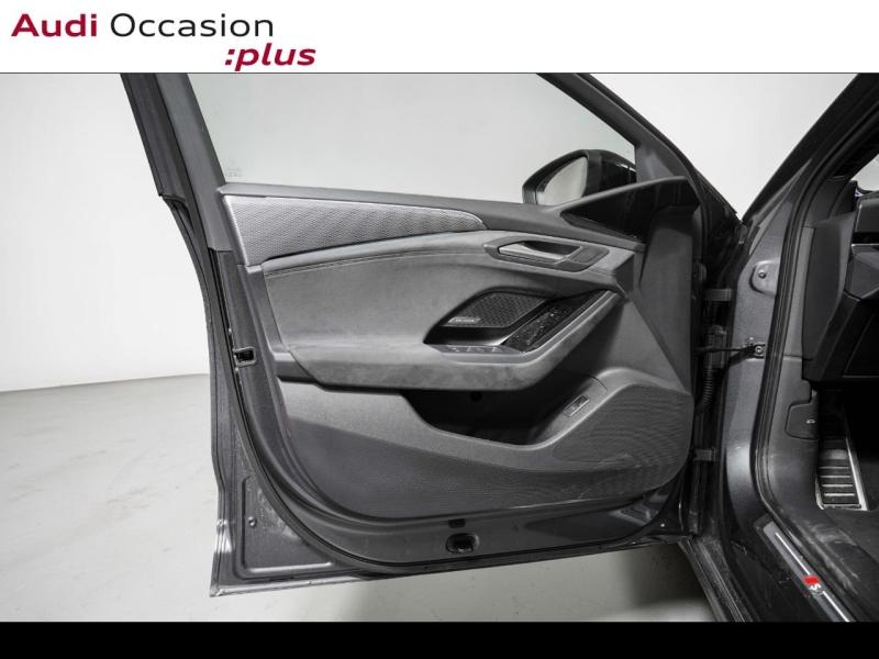 Voitures occasions Audi A6 Avant e-tron S line Paris
