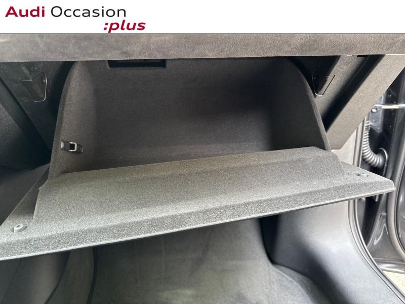 Voitures occasions Audi A6 Avant e-tron S line Paris