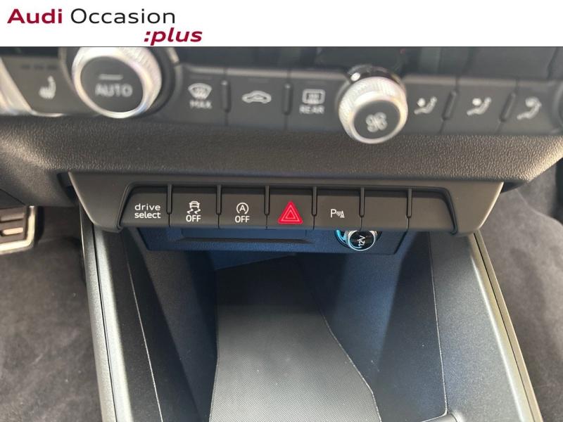 Voitures occasions Audi A1 Sportback S line Paris