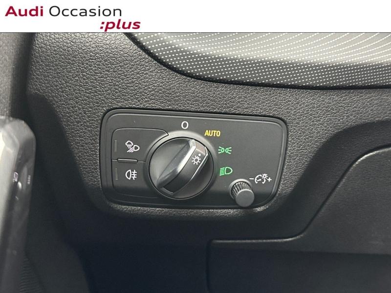 Voitures occasions Audi Q2 S line Plus Paris