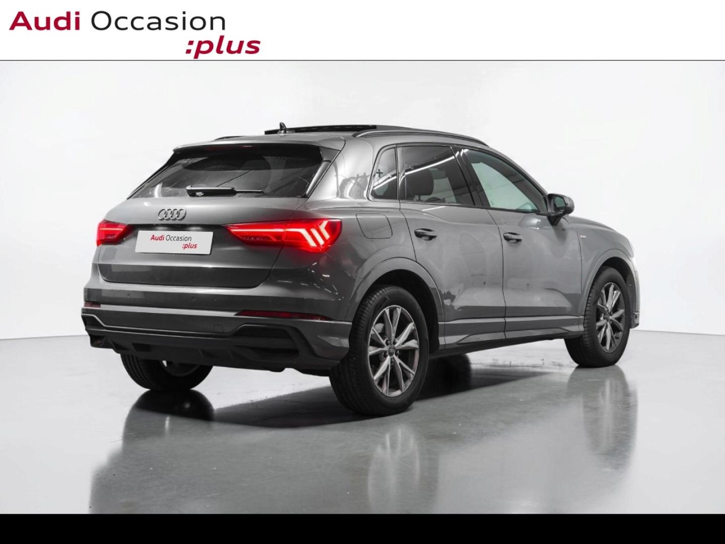 Voitures occasions Audi Q3 S line Paris